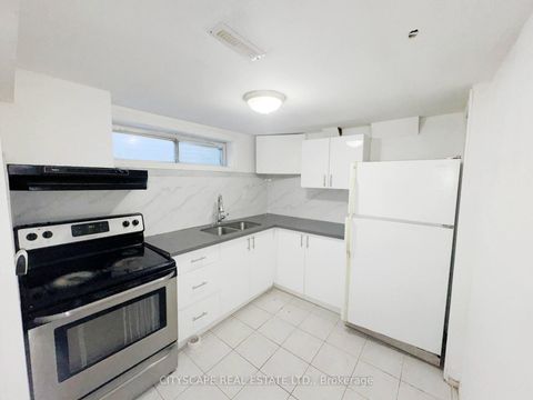 Photo 38 at 345 Silverstone Drive, Clairville, Toronto