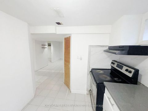 Photo 40 at 345 Silverstone Drive, Clairville, Toronto