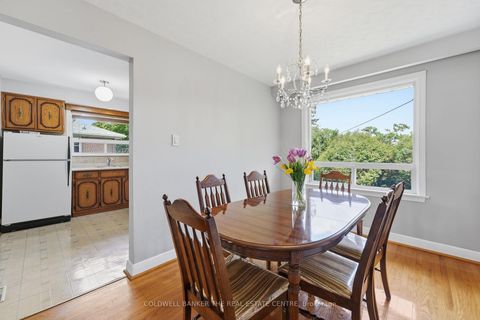 Photo 13 at 40 Benway Drive, Kipling, Toronto