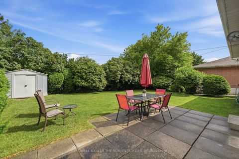 Photo 24 at 40 Benway Drive, Kipling, Toronto