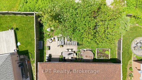 Photo 27 at 71 Laprade Square, Bowmanville, Clarington