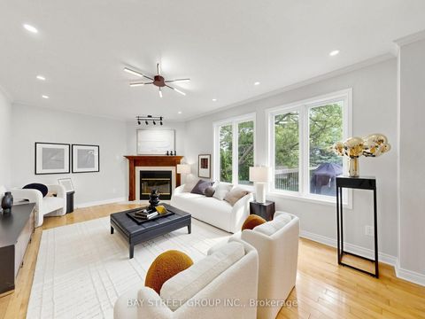 Photo 6 at 98 Brookeview Drive, Aurora Highlands, Aurora