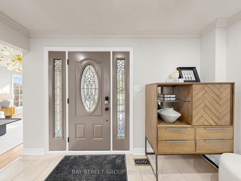 Photo 19 at 98 Brookeview Drive, Aurora Highlands, Aurora