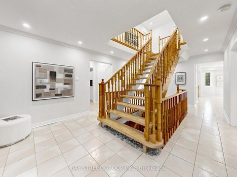 Photo 20 at 98 Brookeview Drive, Aurora Highlands, Aurora