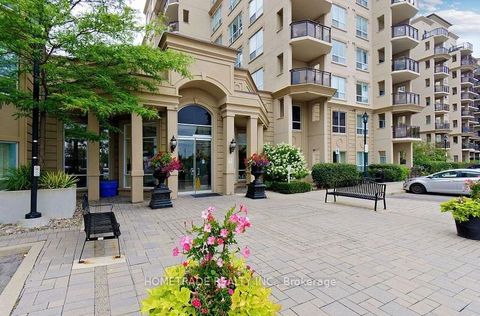 Photo 2 at 115 - 2 Maison Parc Court, Lakeview Estates, Vaughan