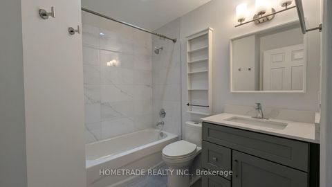 Photo 15 at 115 - 2 Maison Parc Court, Lakeview Estates, Vaughan