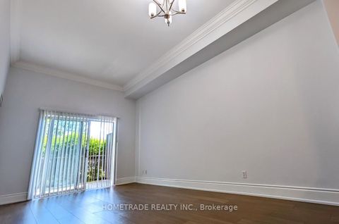 Photo 21 at 115 - 2 Maison Parc Court, Lakeview Estates, Vaughan