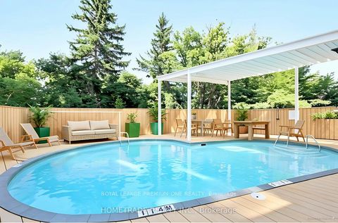 Photo 33 at 115 - 2 Maison Parc Court, Lakeview Estates, Vaughan