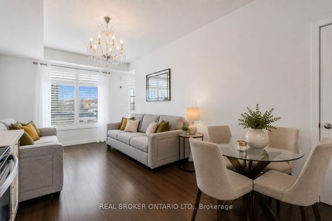 Photo 1 at 21 - 630 Rogers Road, Eglinton West, Toronto