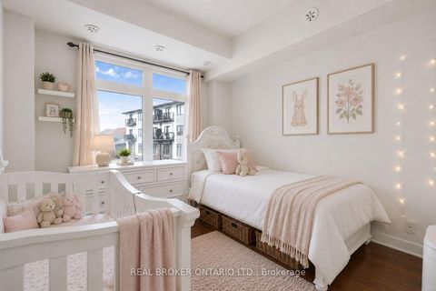 Photo 8 at 21 - 630 Rogers Road, Eglinton West, Toronto