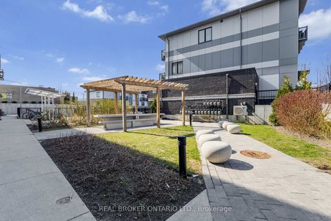 Photo 18 at 21 - 630 Rogers Road, Eglinton West, Toronto