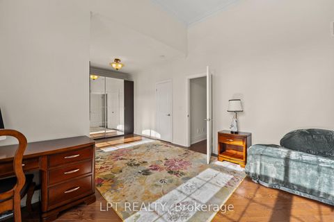 Photo 26 at 18 Wolford Court, Historic Lakeshore Communities, Georgina
