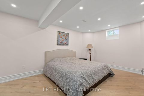 Photo 34 at 18 Wolford Court, Historic Lakeshore Communities, Georgina