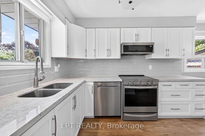 Photo 6 at 340 Fairlawn Street, McLaughlin, Oshawa