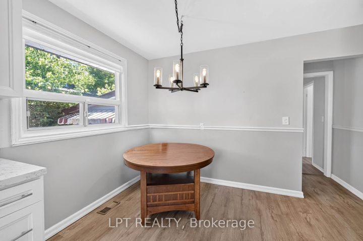 Photo 10 at 340 Fairlawn Street, McLaughlin, Oshawa