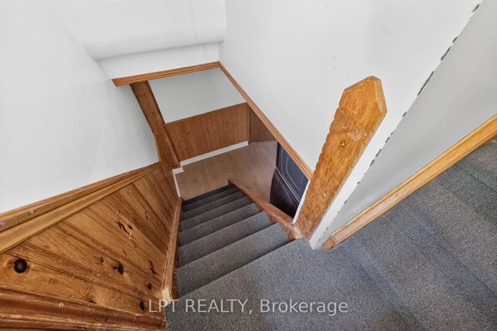Photo 24 at 340 Fairlawn Street, McLaughlin, Oshawa