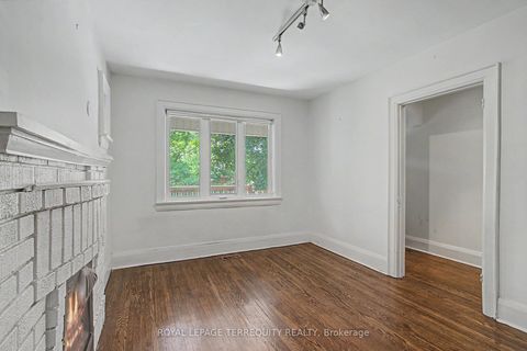 Photo 6 at 122 Ascot Avenue, Davenport, Toronto