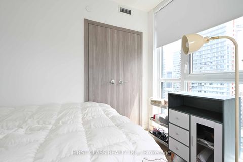 Photo 15 at 3907 - 38 Widmer Street, Waterfront Communities C1, Toronto