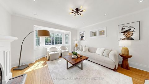 Photo 2 at 290 Jedburgh Road, Lawrence Park North, Toronto