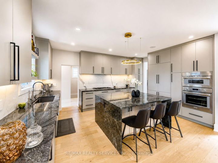 Photo 8 at 519 Third Line, WO West, Oakville