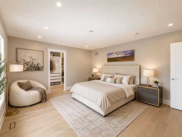 Photo 21 at 519 Third Line, WO West, Oakville