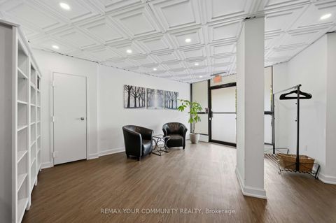 Photo 22 at 801 - 150 Neptune Drive, Lawrence, Toronto