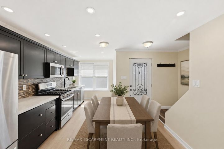 Photo 10 at 309 Cope Street, Homeside, Hamilton