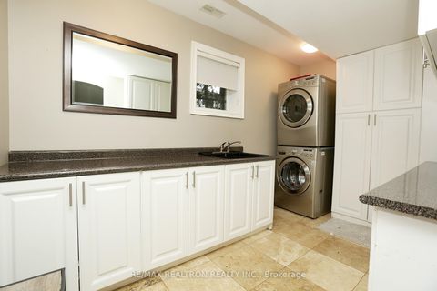 Photo 22 at 49 Hamilton Drive, Leslie Valley, Newmarket