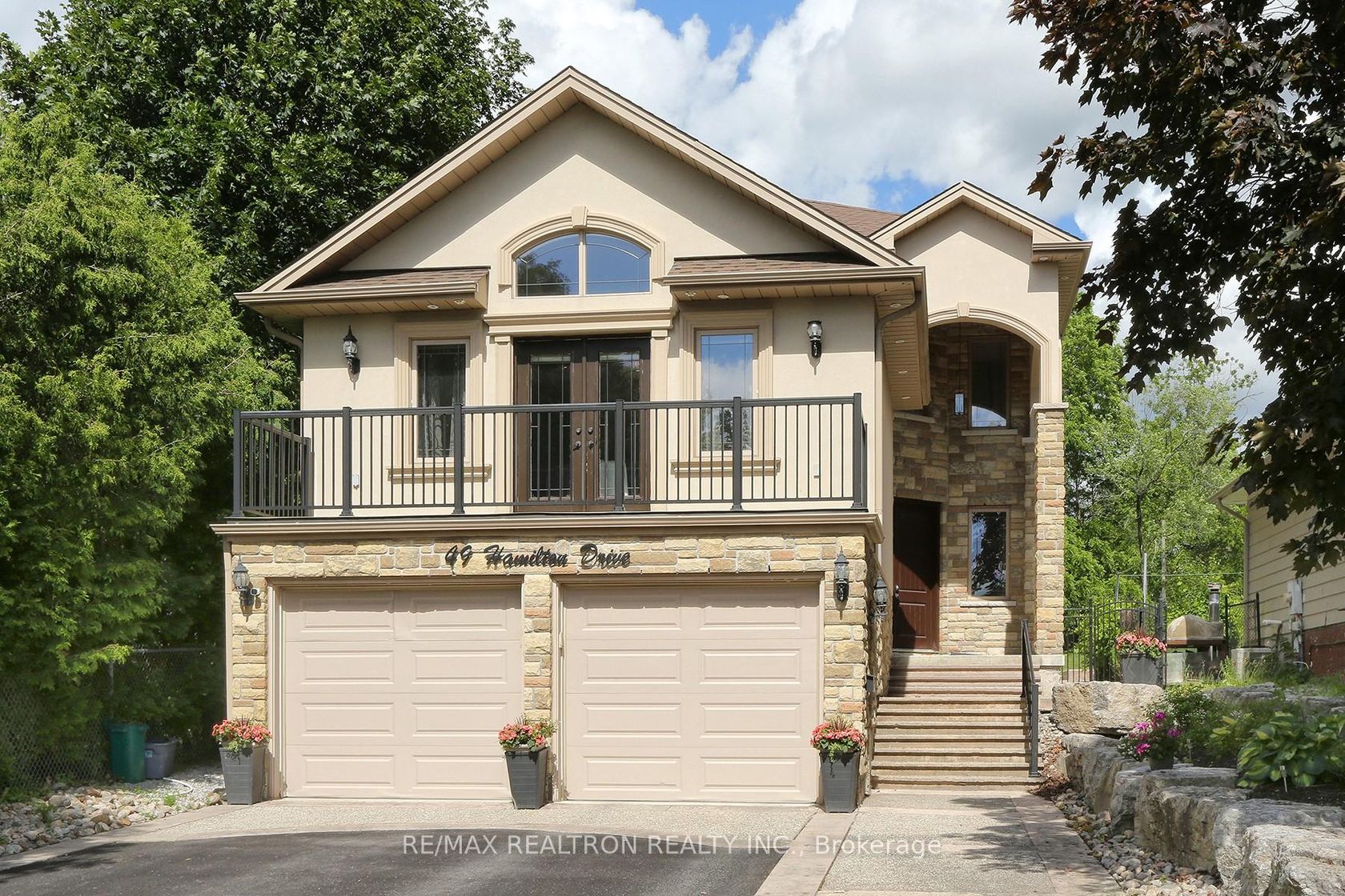 49 Hamilton Drive, Leslie Valley, Newmarket photo number 2