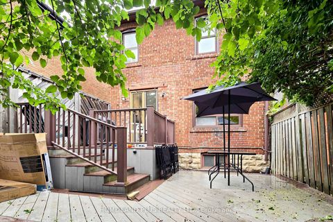 Photo 34 at 521 Hillsdale Avenue E, Mount Pleasant East, Toronto