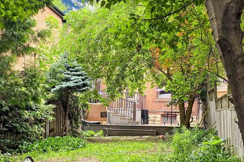 Photo 36 at 521 Hillsdale Avenue E, Mount Pleasant East, Toronto