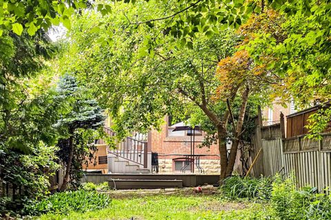 Photo 37 at 521 Hillsdale Avenue E, Mount Pleasant East, Toronto