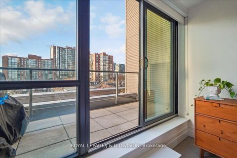 Photo 27 at 405 - 90 Niagara Street, Niagara, Toronto