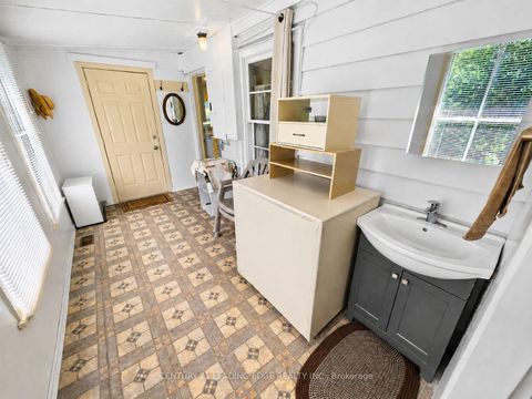 Photo 8 at 101 Clovelly Cove, Pefferlaw, Georgina