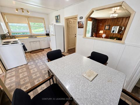 Photo 10 at 101 Clovelly Cove, Pefferlaw, Georgina