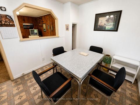 Photo 11 at 101 Clovelly Cove, Pefferlaw, Georgina