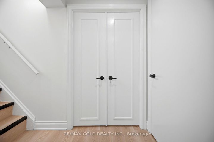 Photo 27 at 8 Athlone Avenue, Avondale, Brampton