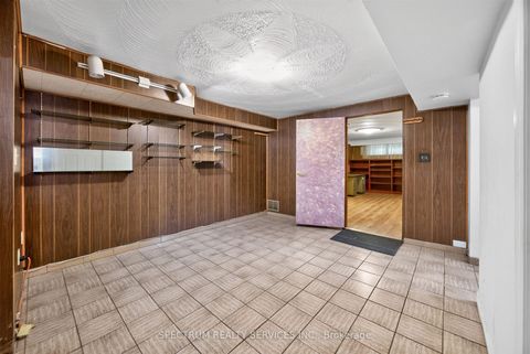 Photo 36 at 37 Newlin Crescent, Jane Heights, Toronto