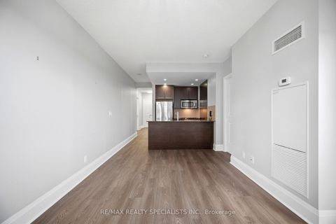 Photo 15 at 714 - 100 Harrison Garden Boulevard, Willowdale East, Toronto