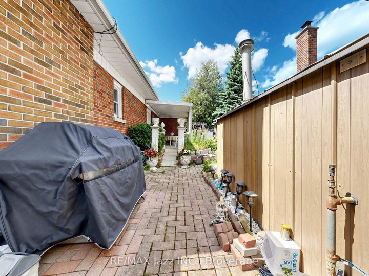 Photo 42 at 83 Stevenson Road N, McLaughlin, Oshawa