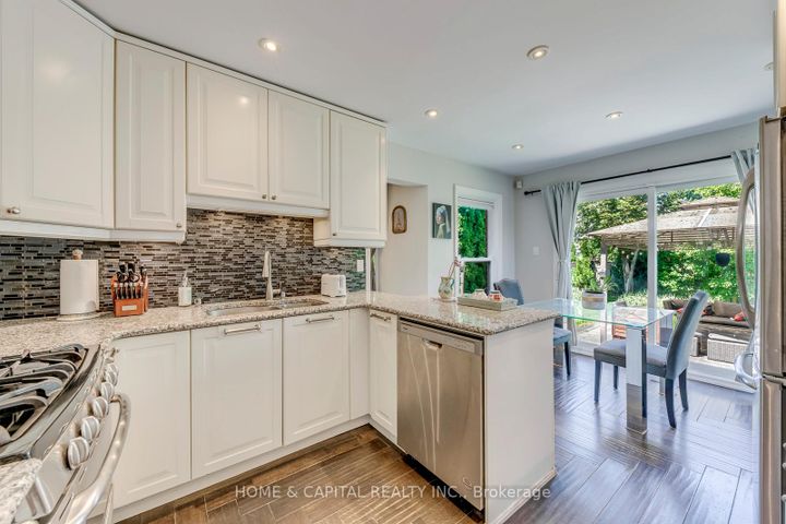 Photo 14 at 2171 Margot Street, RO River Oaks, Oakville