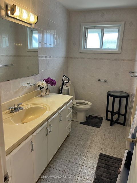 Photo 11 at 14 Laskay Crescent, Black Creek, Toronto