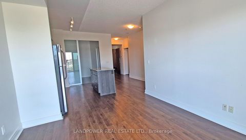 Photo 8 at 916 - 35 Brian Peck Crescent, Leaside, Toronto