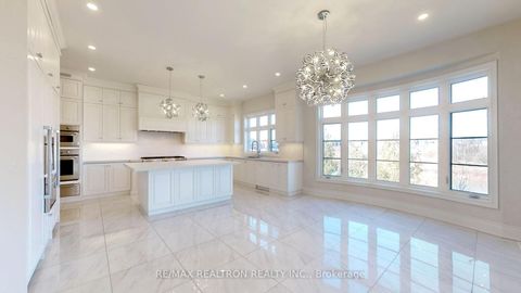 Photo 22 at 52 Rolling Green Court, Kleinburg, Vaughan