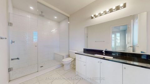 Photo 35 at 52 Rolling Green Court, Kleinburg, Vaughan