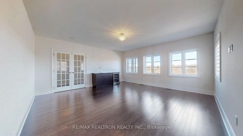 Photo 36 at 52 Rolling Green Court, Kleinburg, Vaughan