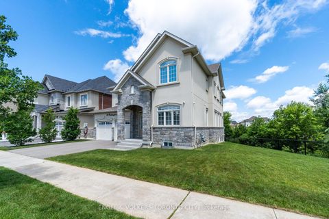Photo 2 at 20 Parkheights Trail, Nobleton, King
