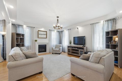 Photo 10 at 20 Parkheights Trail, Nobleton, King