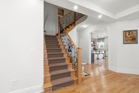 Photo 23 at 20 Parkheights Trail, Nobleton, King