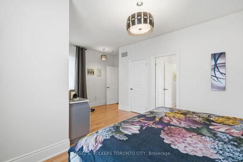 Photo 33 at 20 Parkheights Trail, Nobleton, King